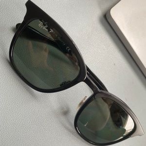Polarized RayBan: RB4278